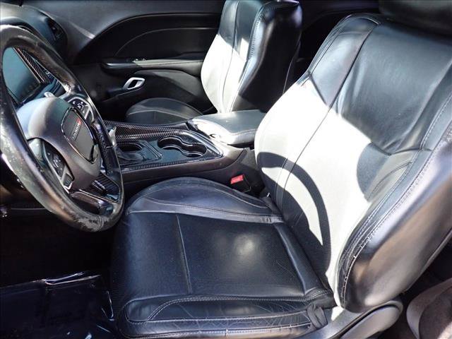 Used 2016 Dodge Challenger R/T Plus RWD image 9