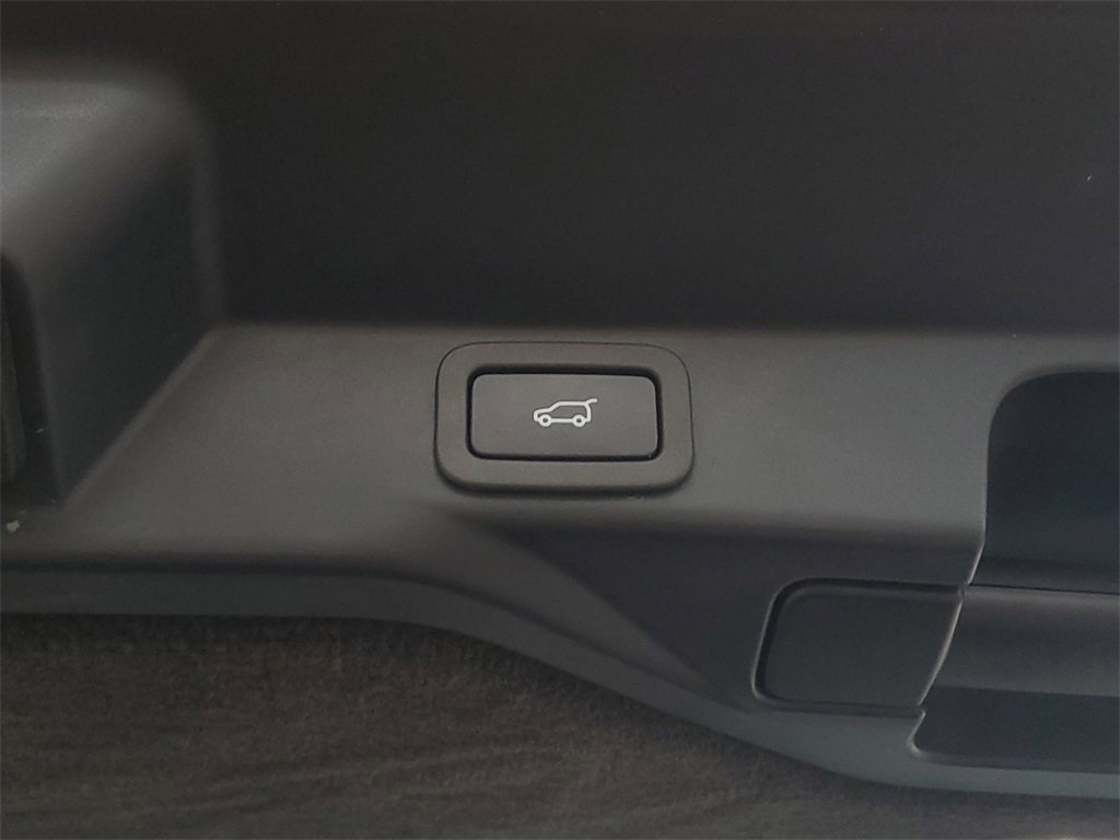 Used 2022 Land Rover Range Rover Sport HSE Silver Edition image 34