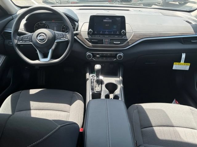 New 2026 Nissan Altima 2.5 SV FWD image 31