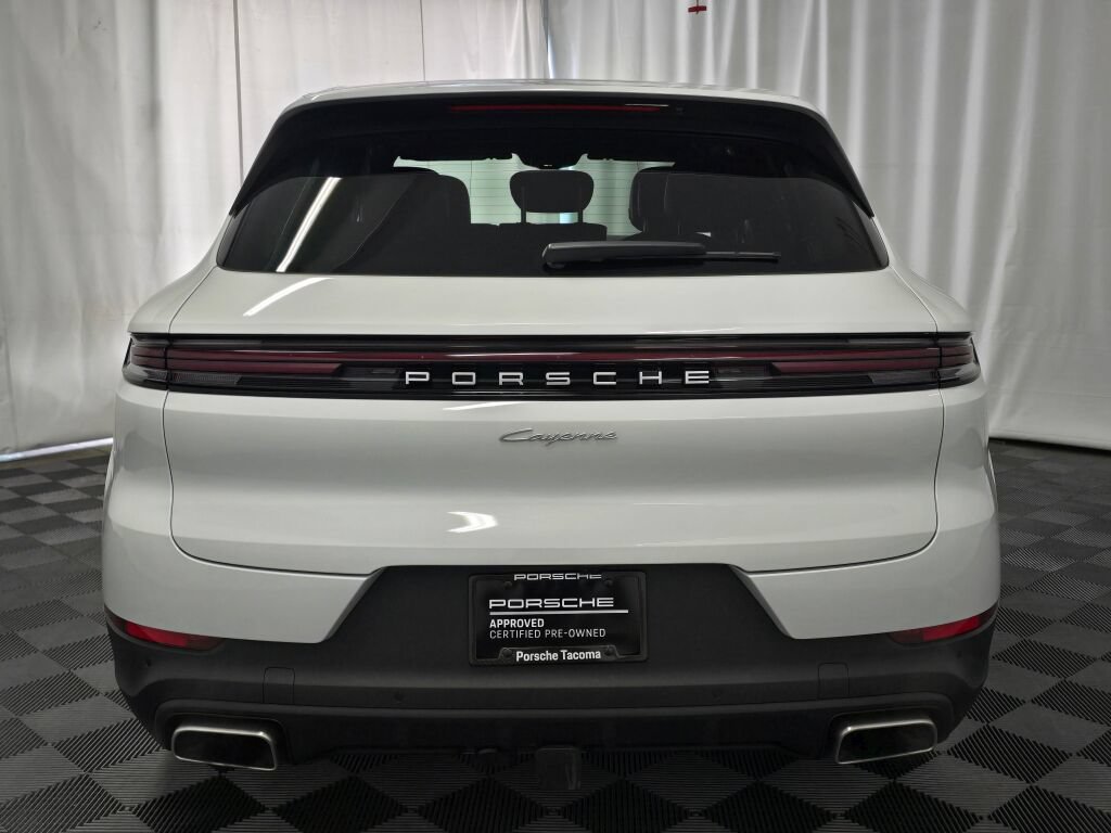 Certified 2026 Porsche Cayenne AWD/4WD image 6