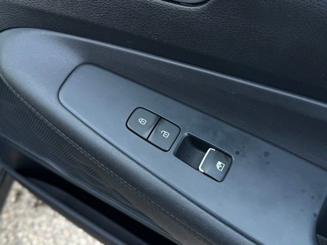 Used 2023 Hyundai Santa Fe SEL image 15