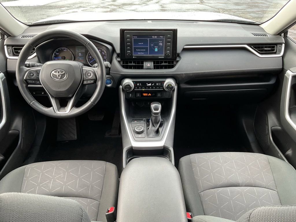 Used 2020 Toyota RAV4 XLE w/ Convenience Package image 17
