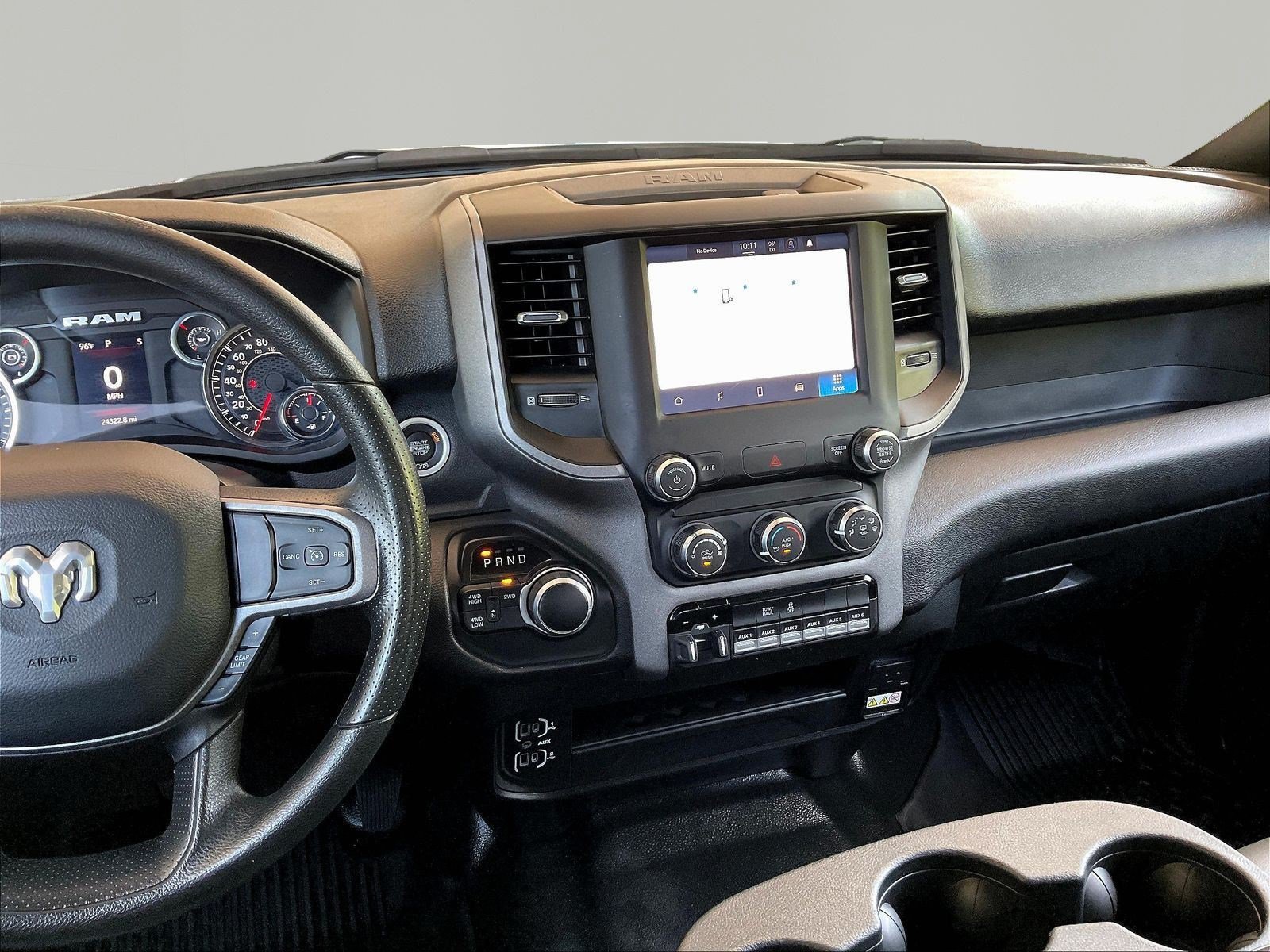 Used 2024 RAM 2500 Tradesman w/ Chrome Appearance Group AWD/4WD image 10
