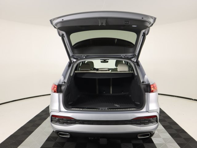 New 2026 Audi Q5 Premium AWD/4WD image 23