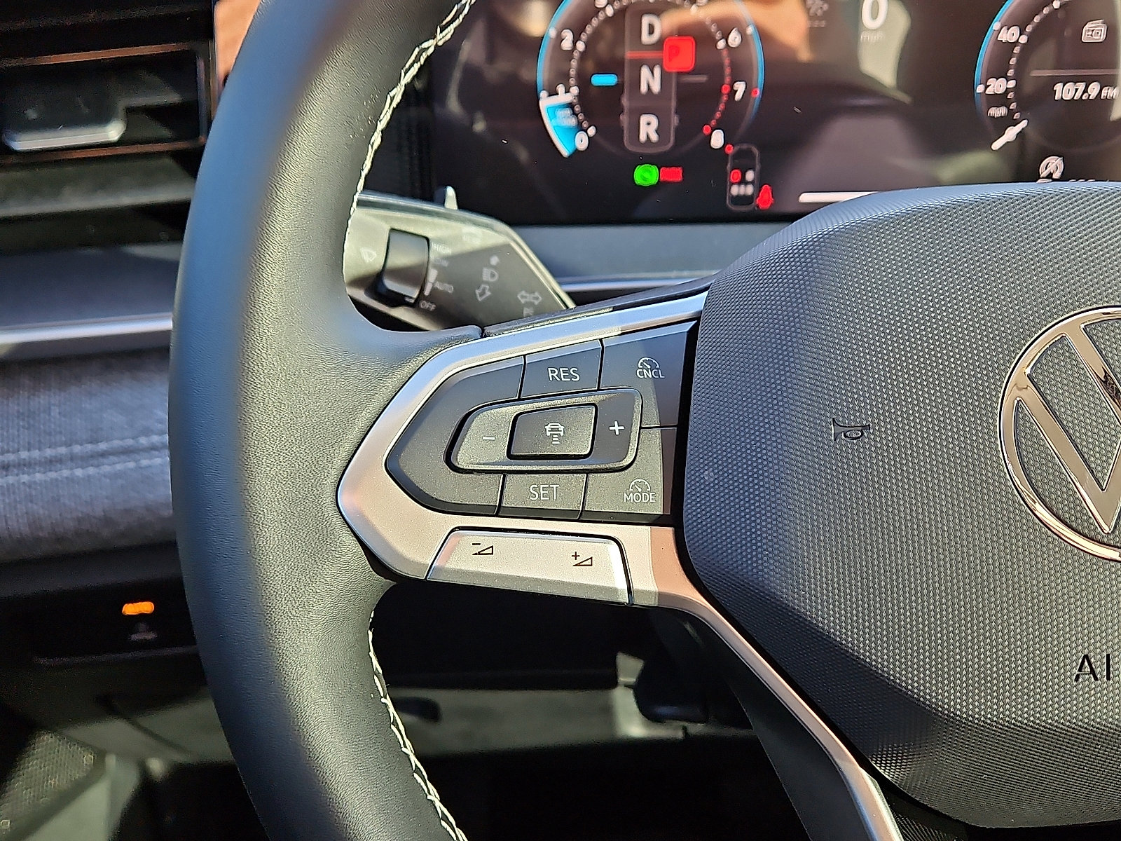 New 2026 Volkswagen Tiguan S image 16