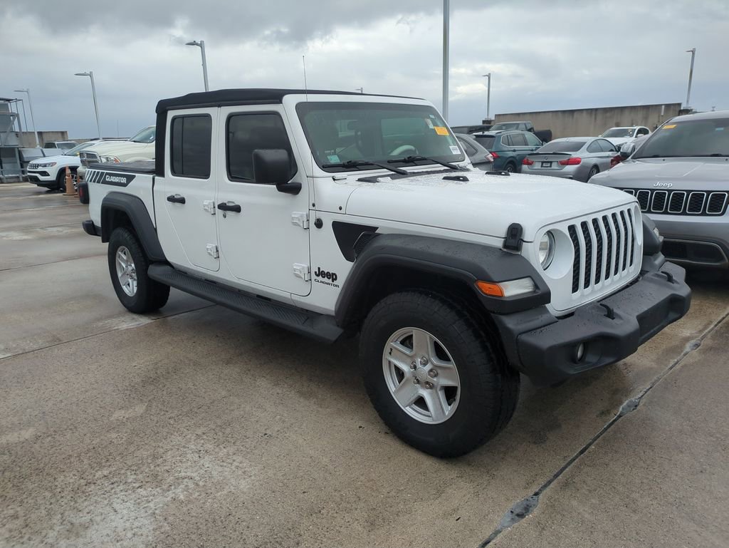 Used 2020 Jeep Gladiator Sport w/ Quick Order Package 24S image 2