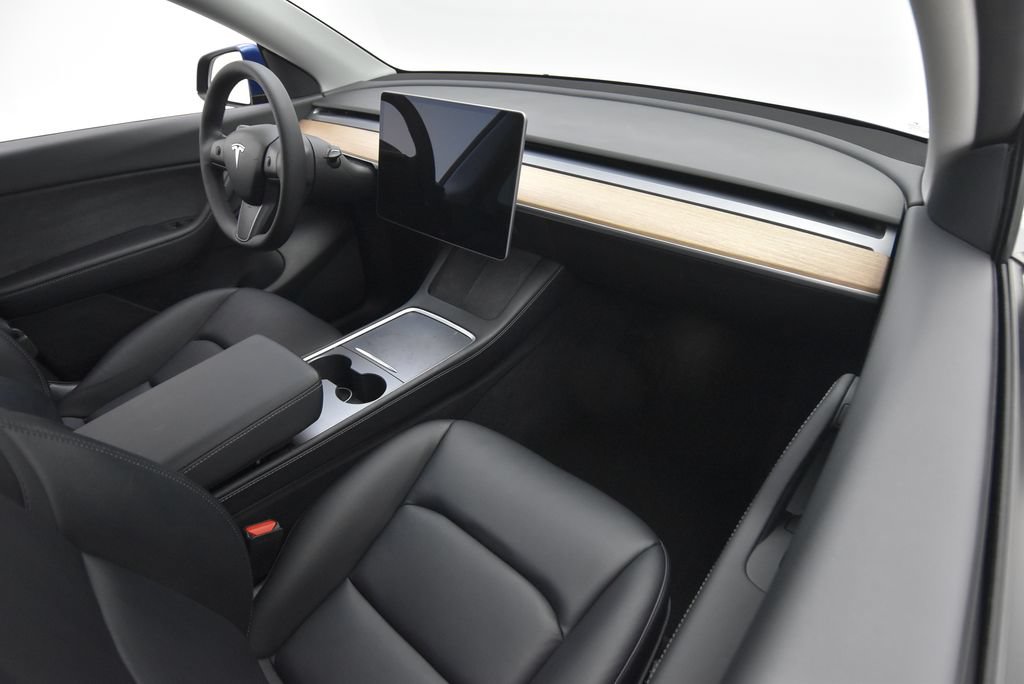 Used 2022 Tesla Model Y Performance AWD/4WD image 29