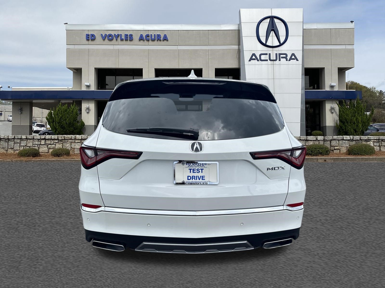 Certified 2026 Acura MDX w/ Technology Package FWD image 6
