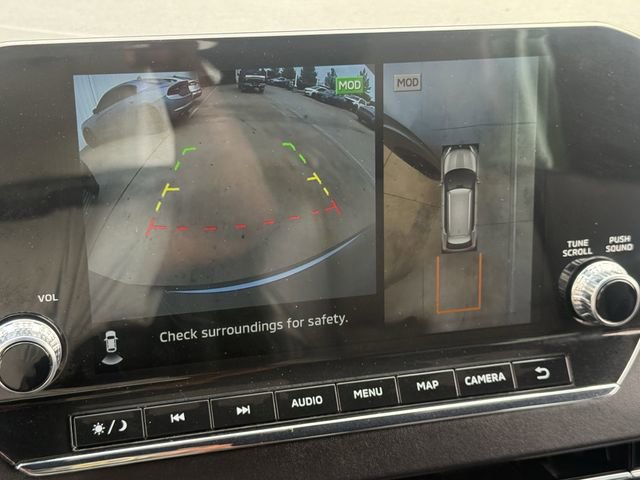 Used 2023 Mitsubishi Outlander SE image 17