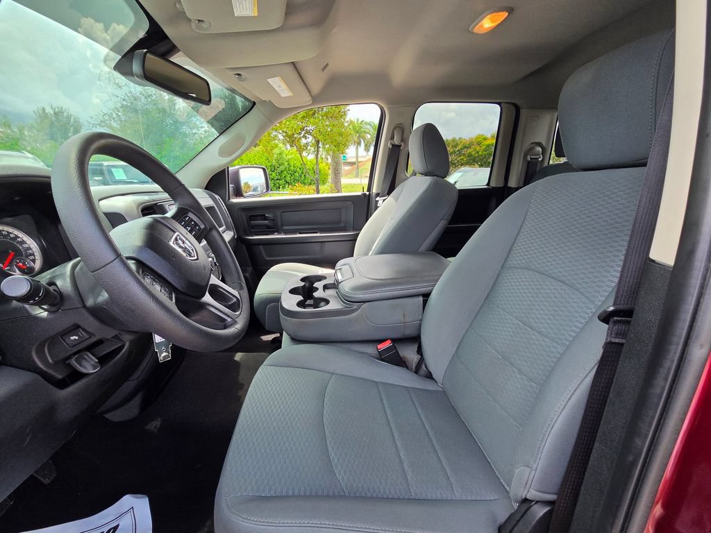 Used 2018 RAM 1500 Express AWD/4WD image 15