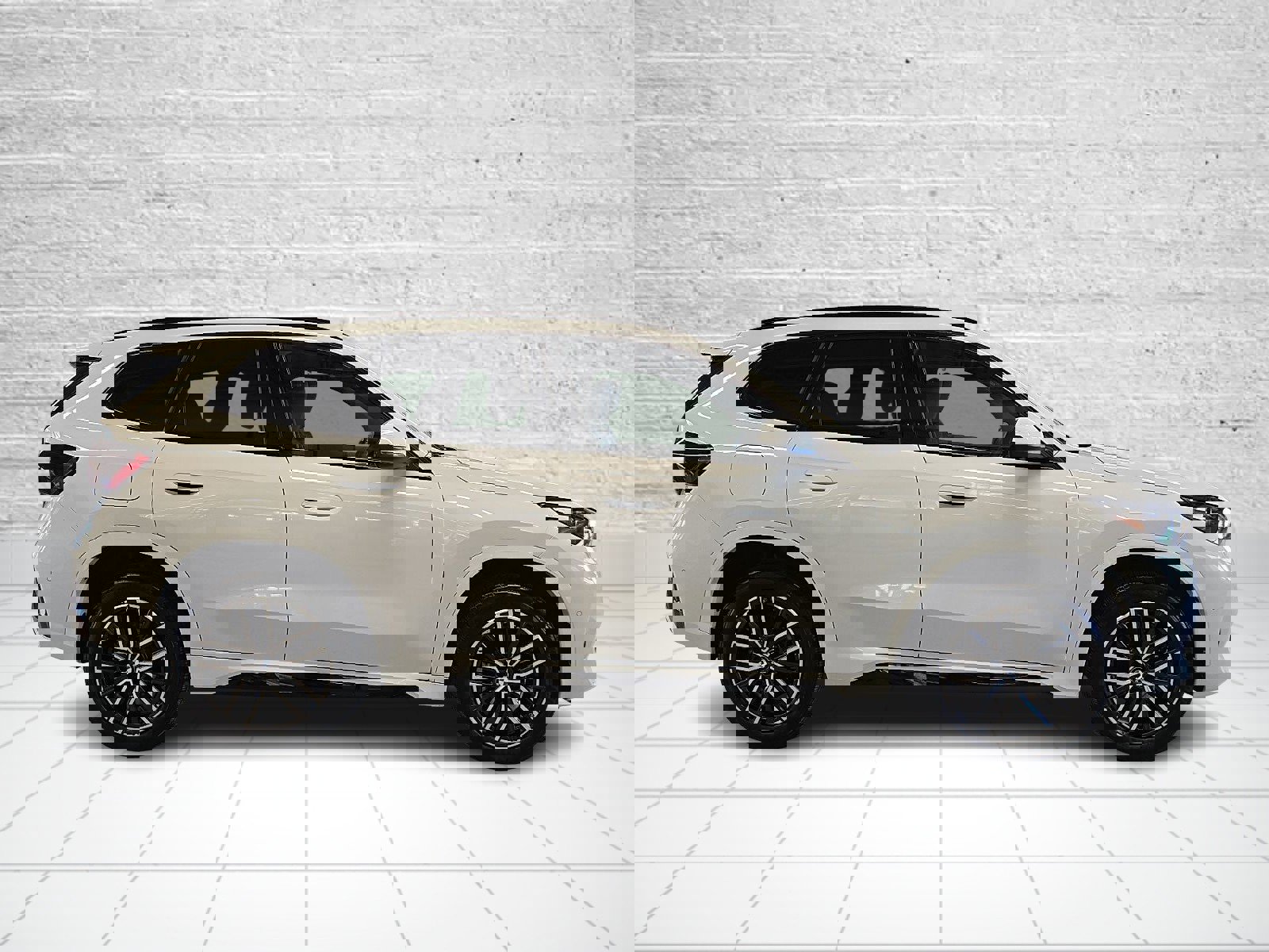 Used 2026 BMW X1 xDrive28i image 7