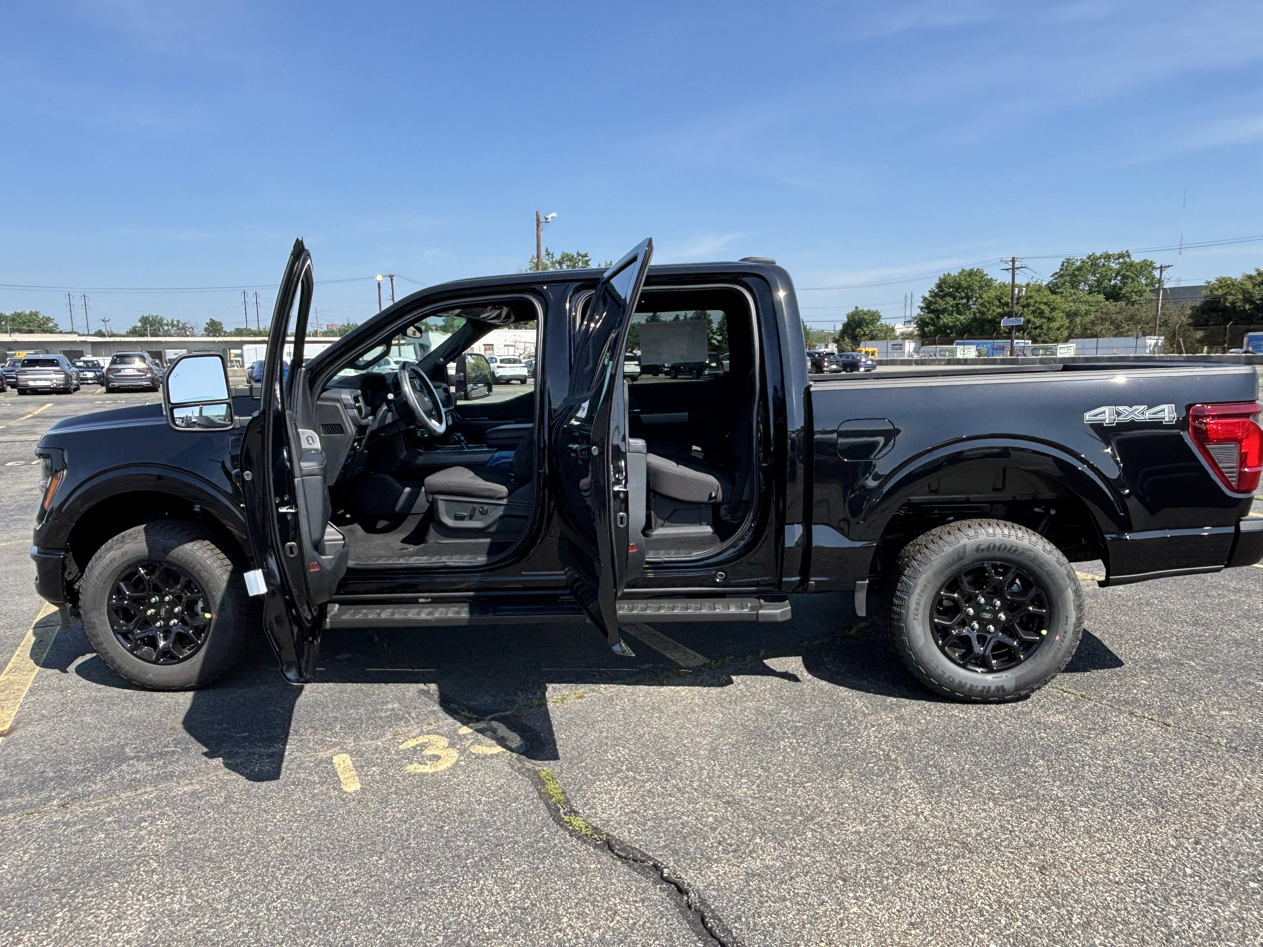 New 2025 Ford F150 XLT image 5