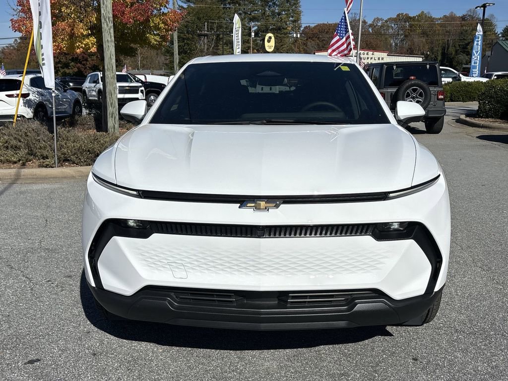 New 2026 Chevrolet Equinox EV LT w/ Comfort Package image 3