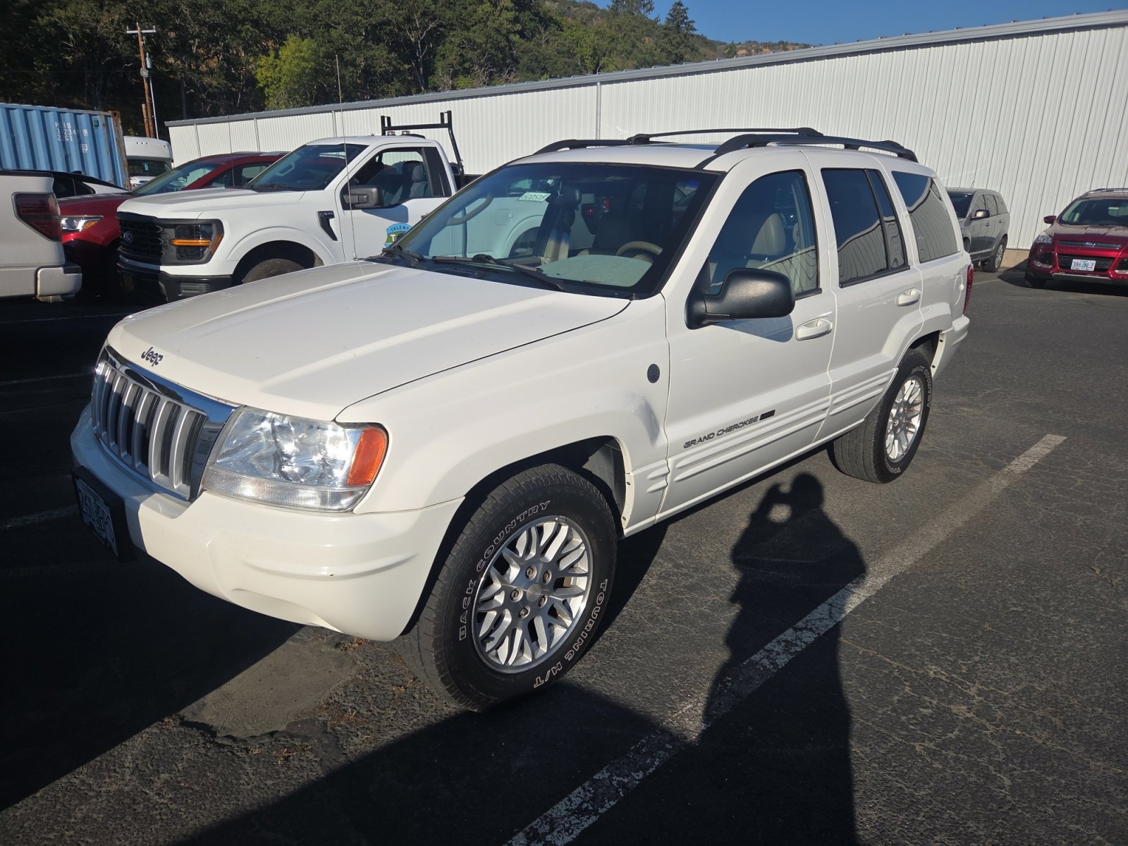 Used 2004 Jeep Grand Cherokee Limited w/ Cold Weather Group