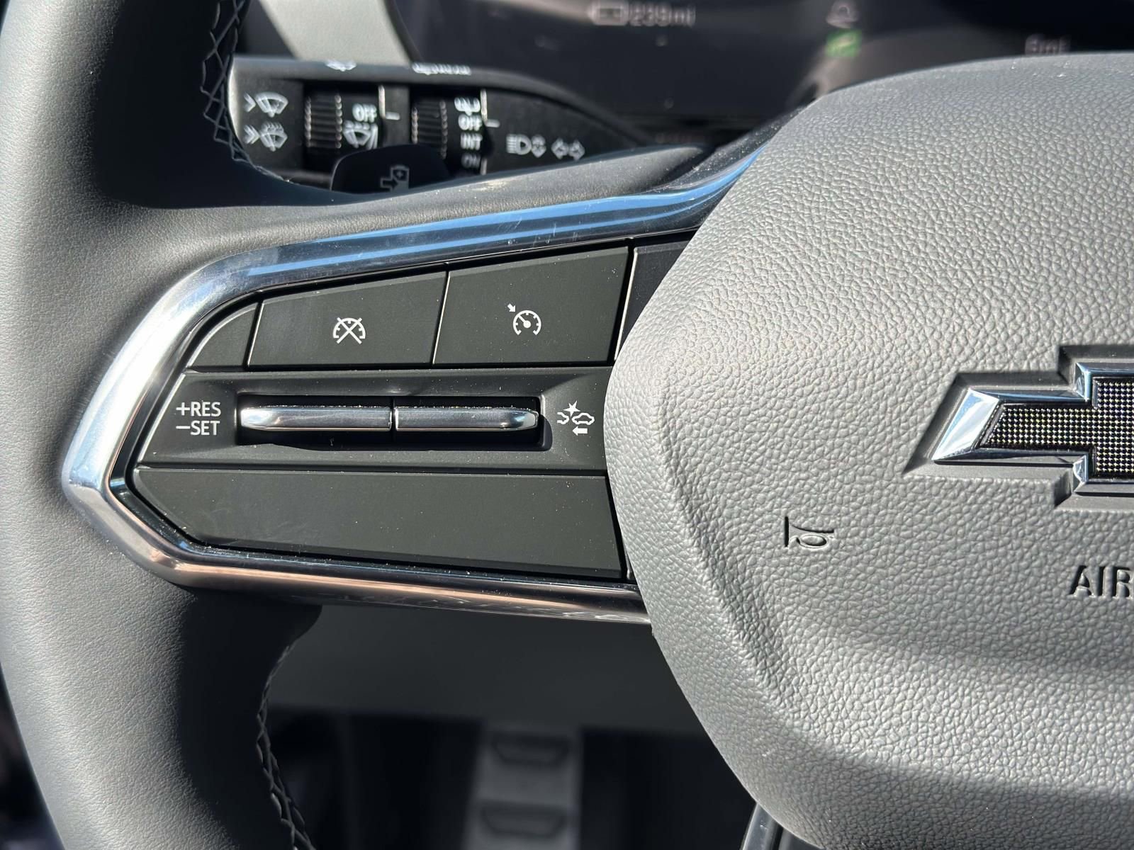 New 2026 Chevrolet Blazer EV LT image 14