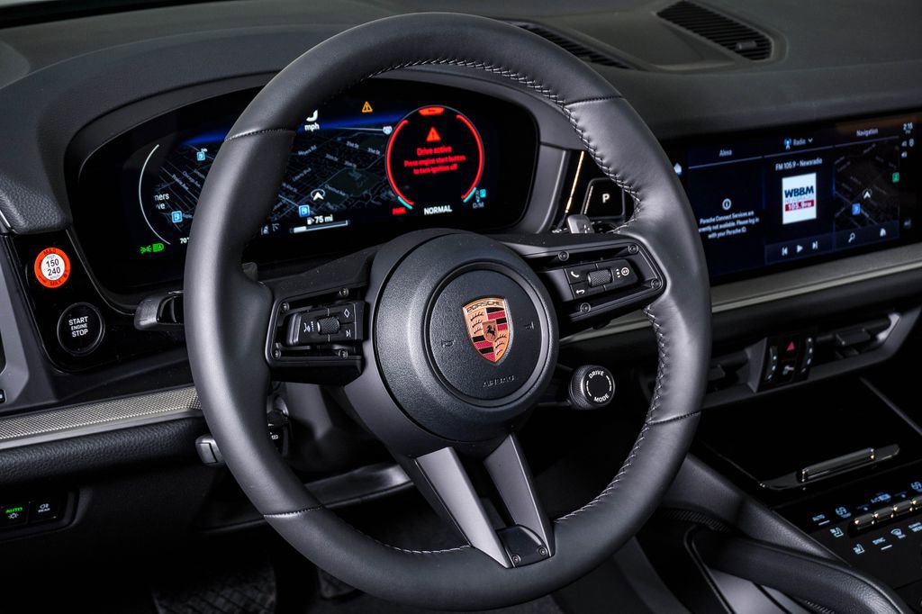 New 2026 Porsche Cayenne image 18