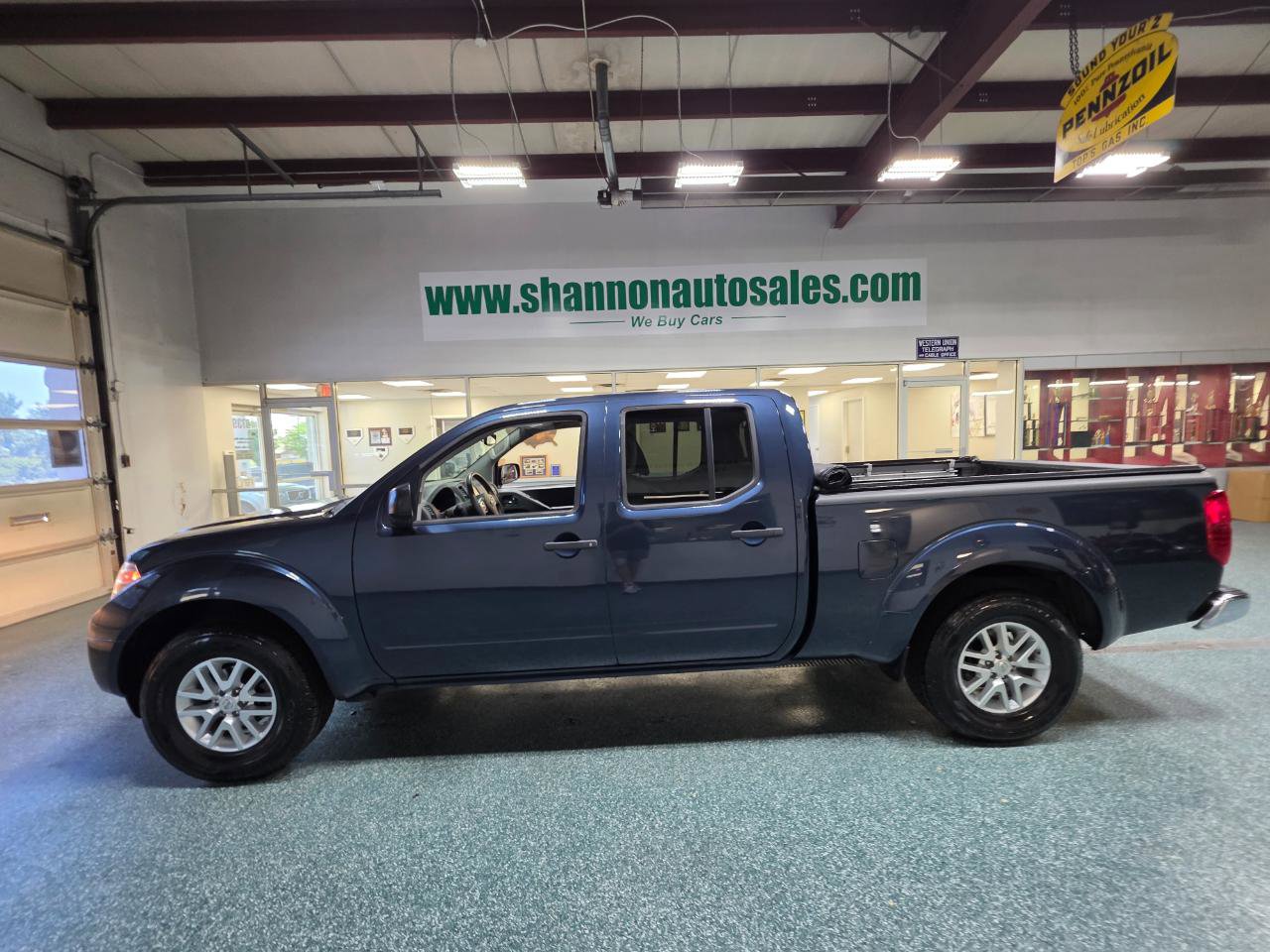 Used 2019 Nissan Frontier SV RWD image 11