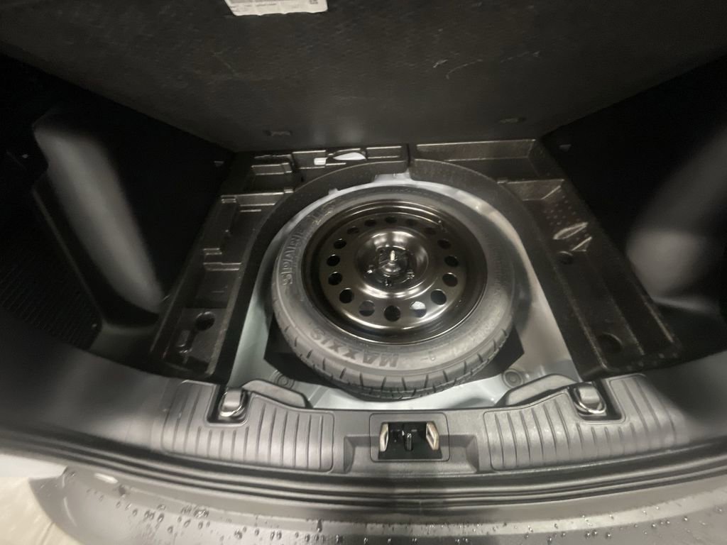 Used 2022 Ford Escape SE image 23