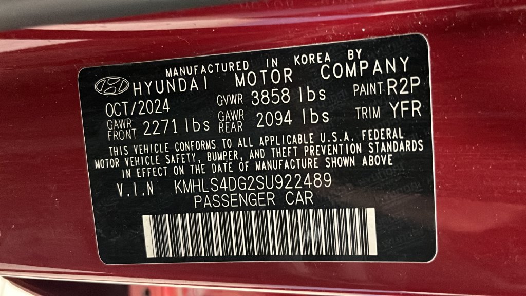 Used 2025 Hyundai Elantra SEL FWD image 27