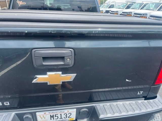 Used 2017 Chevrolet Silverado 1500 LT w/ All Star Edition AWD/4WD image 10