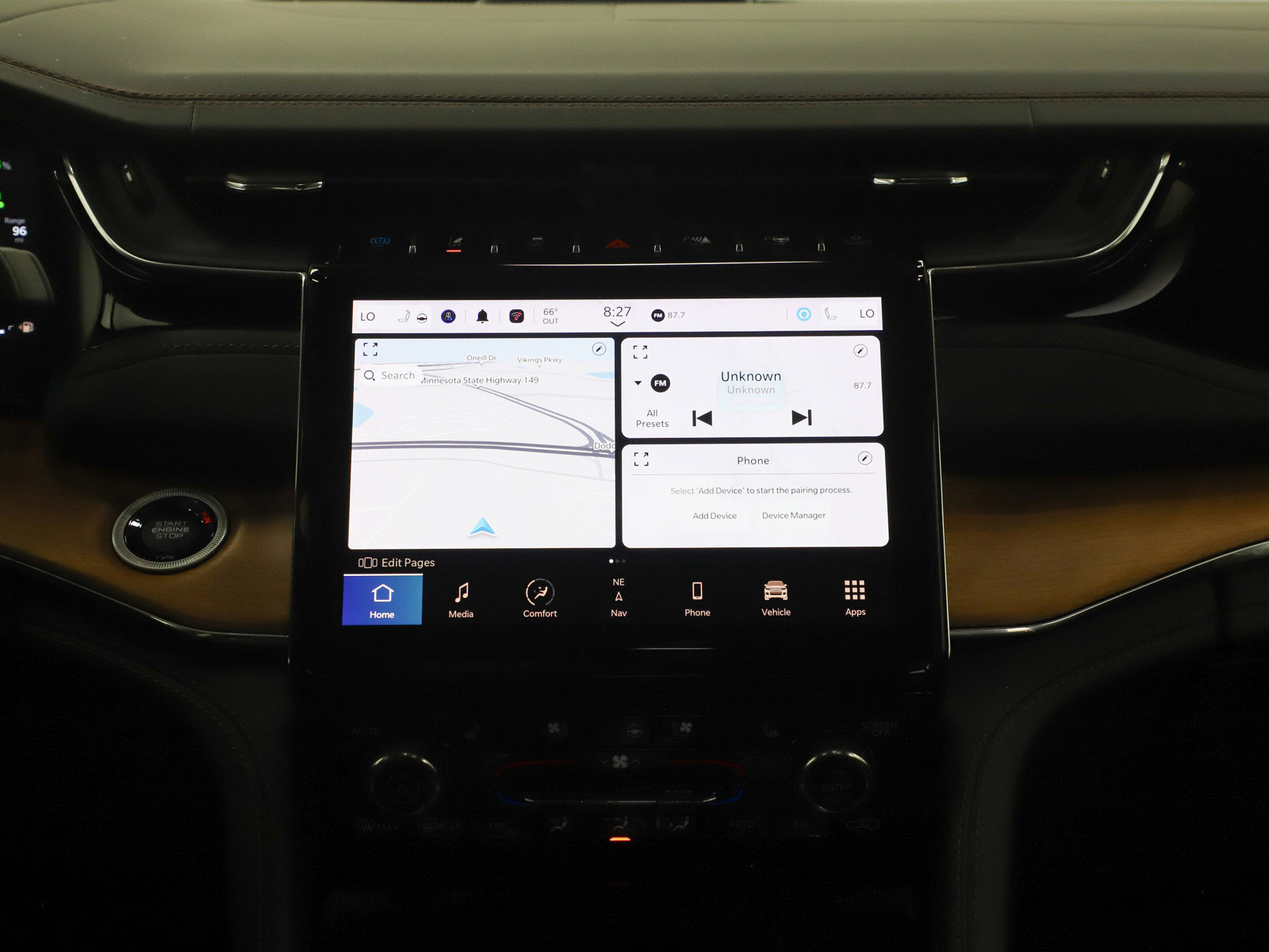 Used 2024 Jeep Grand Cherokee Summit AWD/4WD image 15