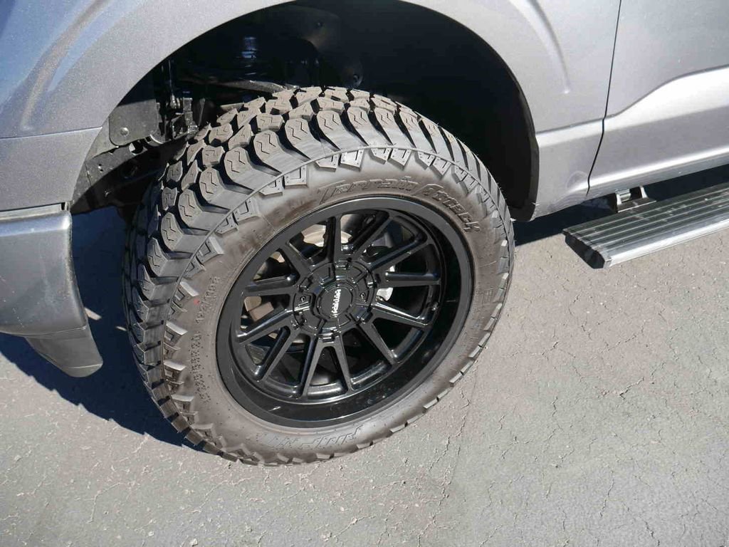 Used 2023 Ford F150 Platinum image 14