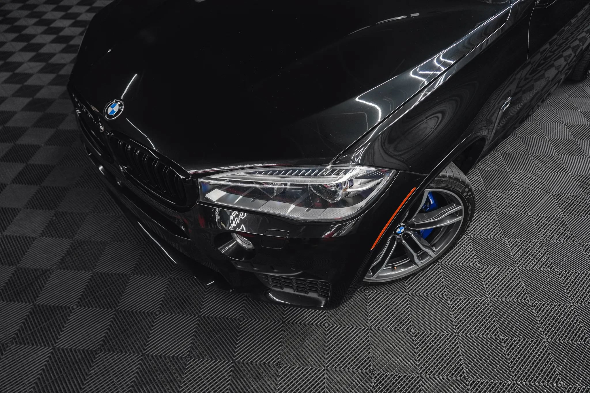 Used 2015 BMW X5 M AWD/4WD image 3