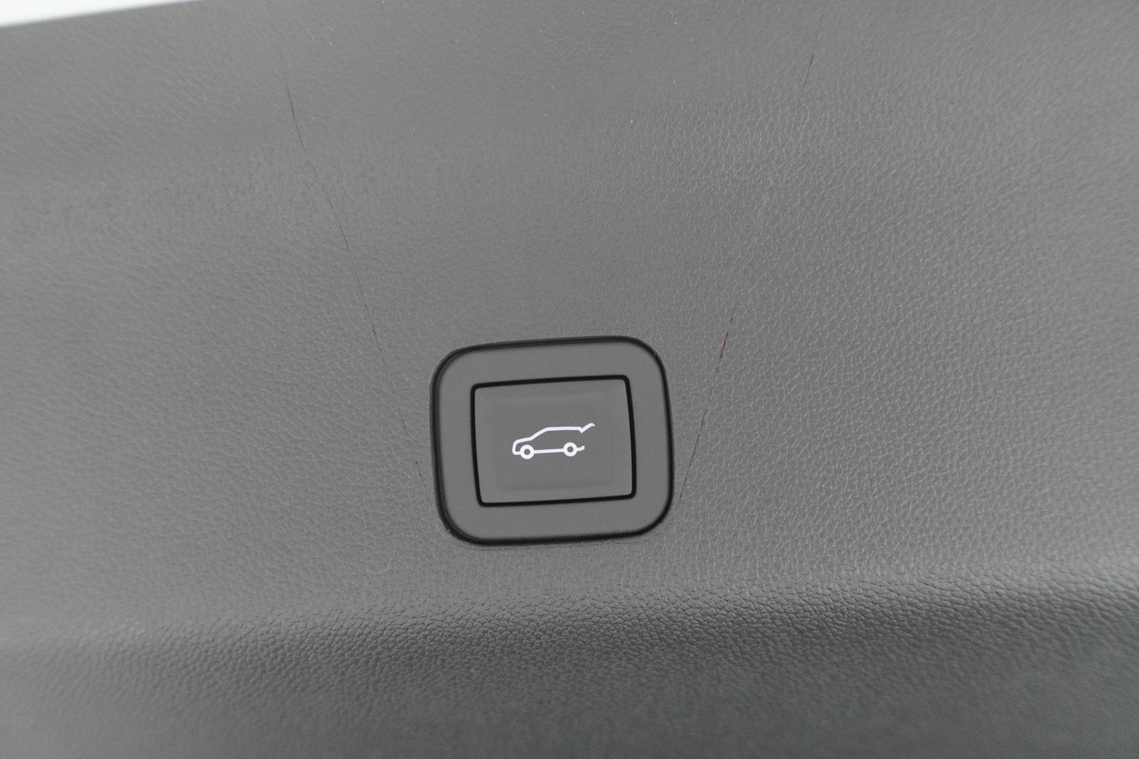 New 2026 Chevrolet Tahoe Premier RWD image 7