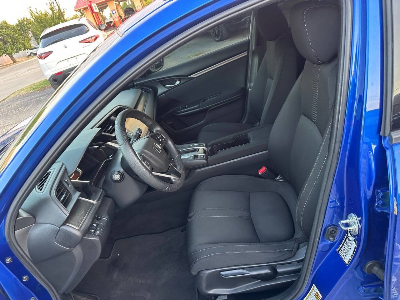 Used 2019 Honda Civic EX image 10