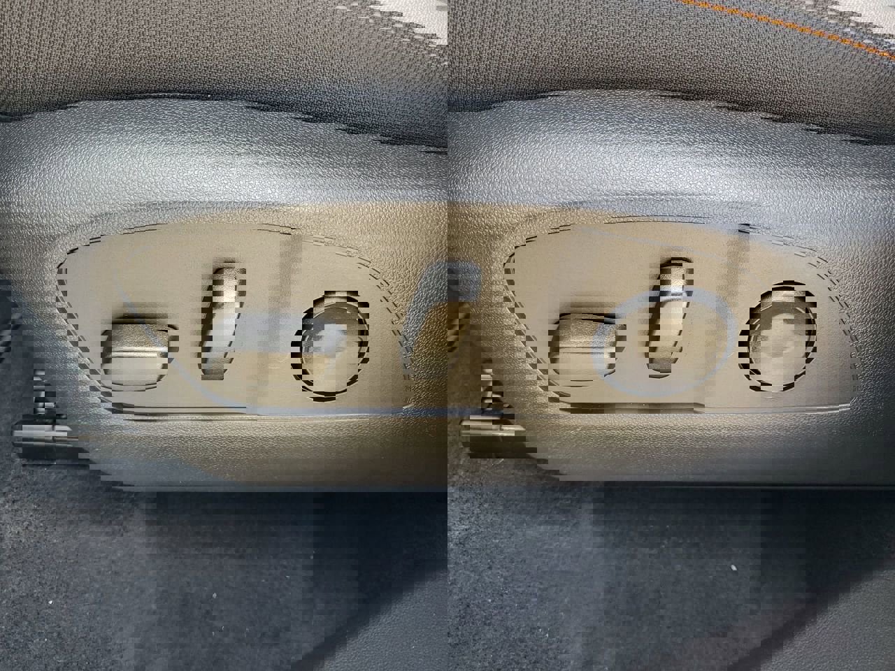 New 2026 Chevrolet Traverse LT image 20