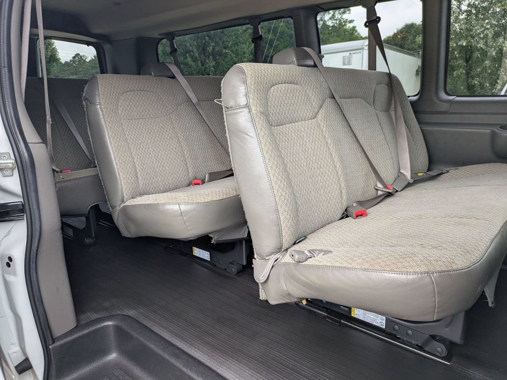 Used 2023 Chevrolet Express 3500 LS RWD image 24