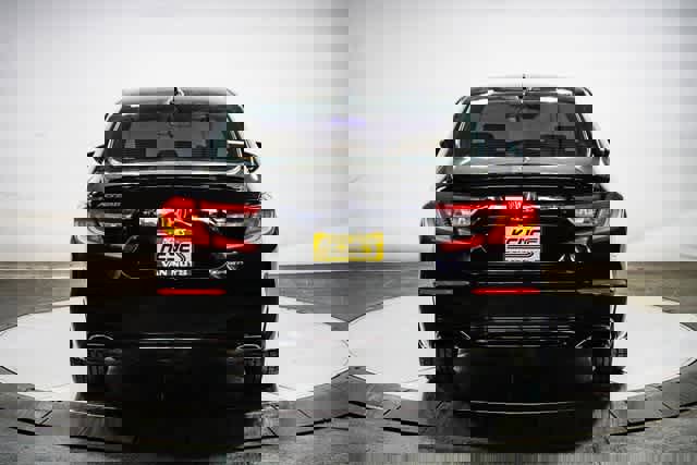 Used 2021 Honda Accord Sport image 3