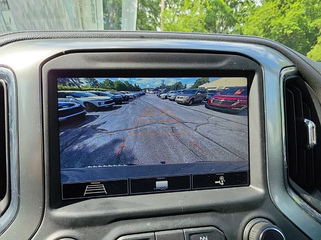 Used 2020 Chevrolet Silverado 1500 LTZ w/ LTZ Plus Package AWD/4WD image 18