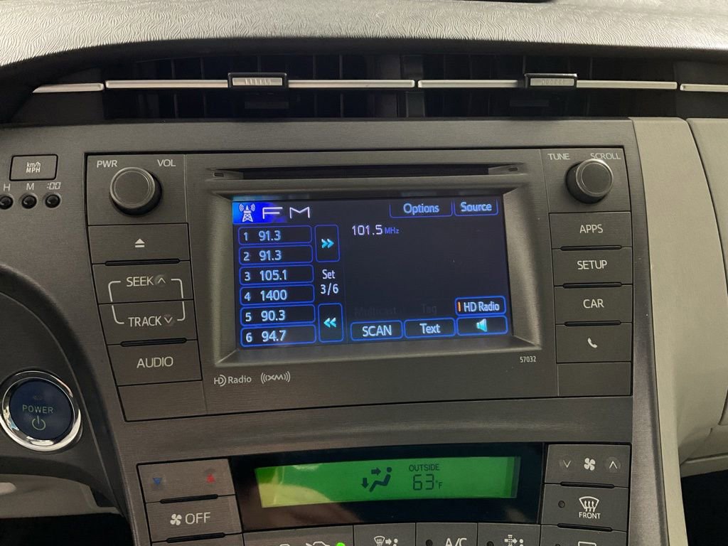 Used 2014 Toyota Prius Three FWD image 23