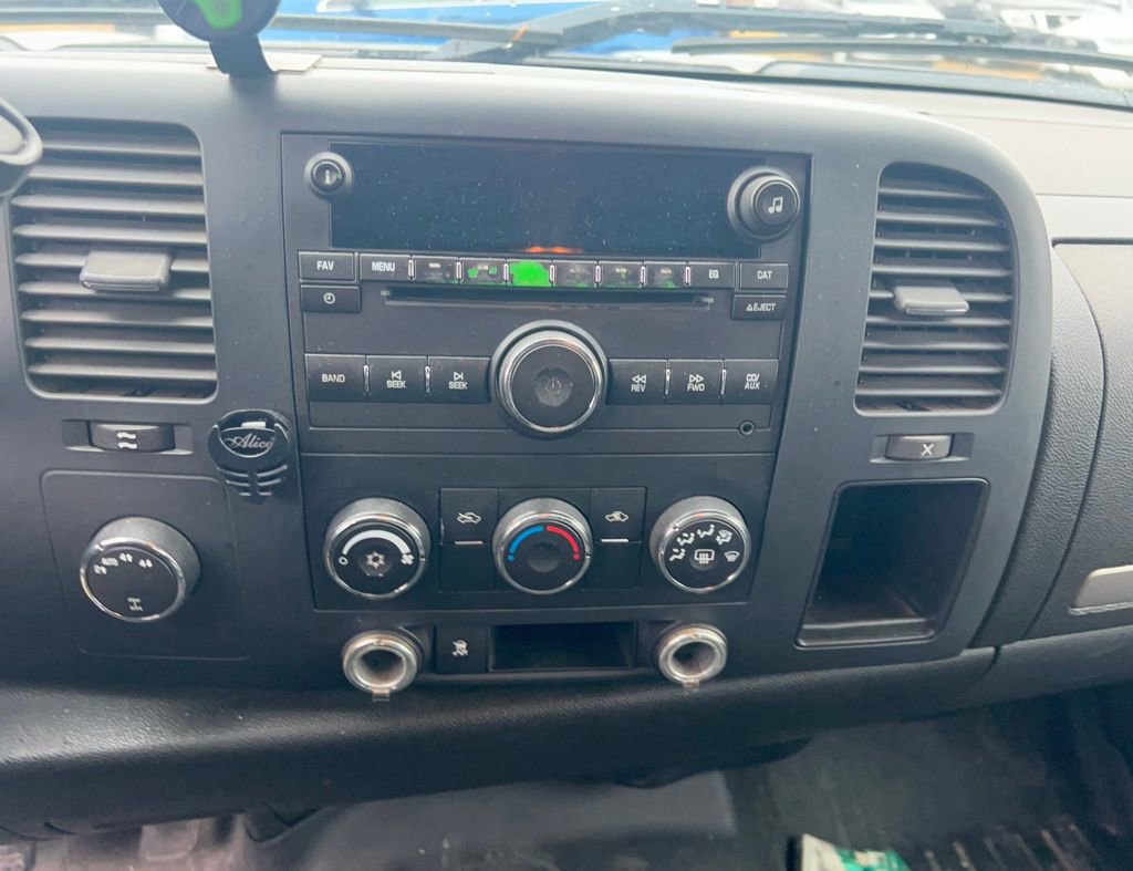 Used 2009 Chevrolet Silverado 1500 LT w/ Power Pack Plus image 14