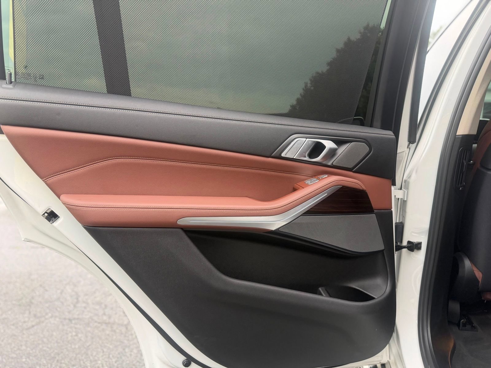 Used 2019 BMW X7 xDrive50i w/ Premium Package AWD/4WD image 25