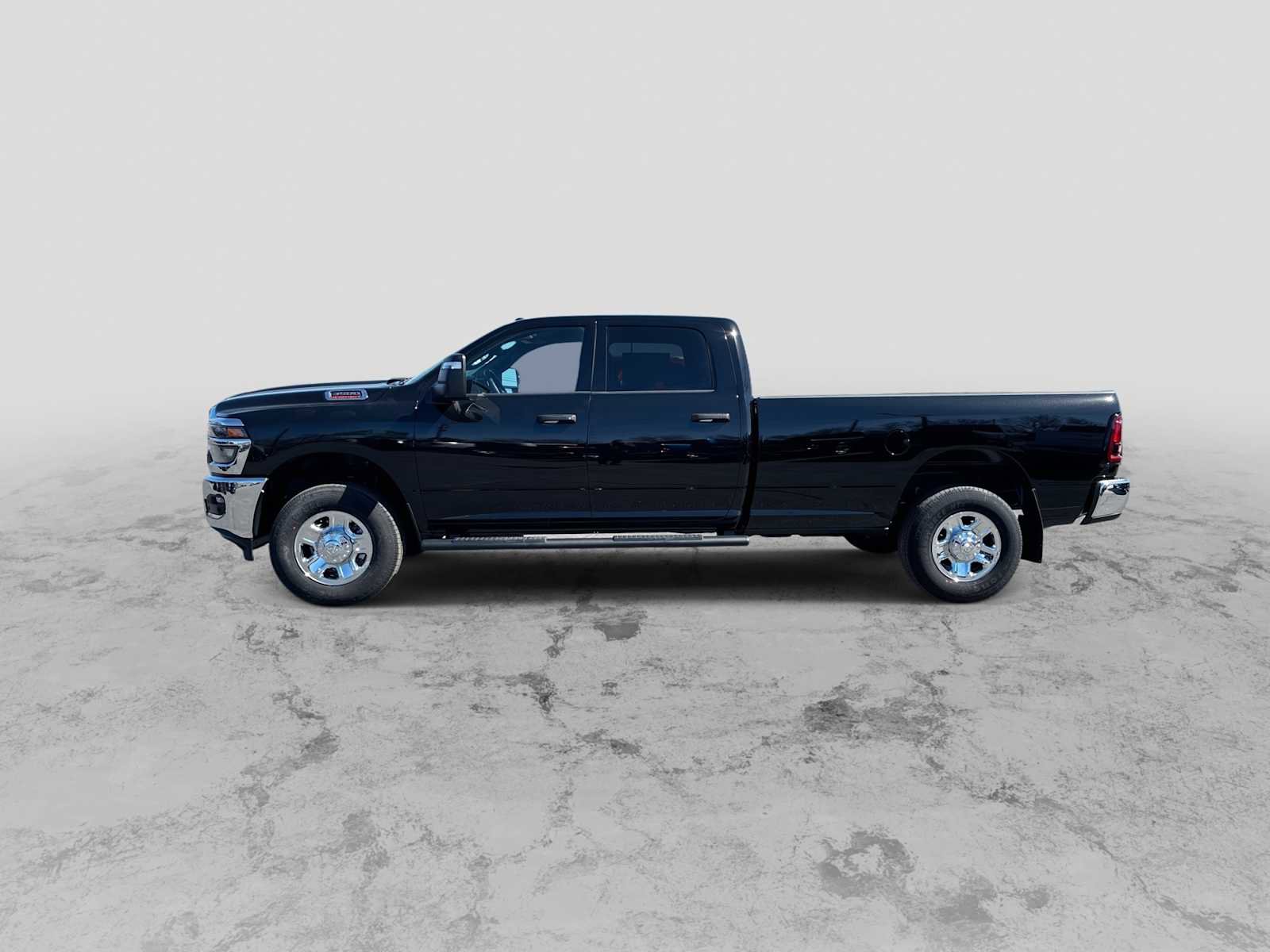 New 2026 RAM 3500 Tradesman AWD/4WD image 5