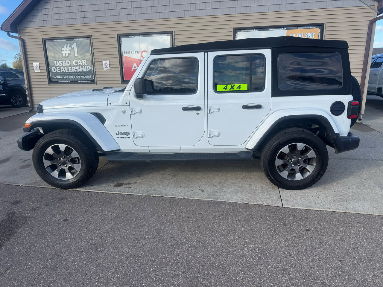Used 2021 Jeep Wrangler Unlimited Sahara w/ Dual Top Group image 8