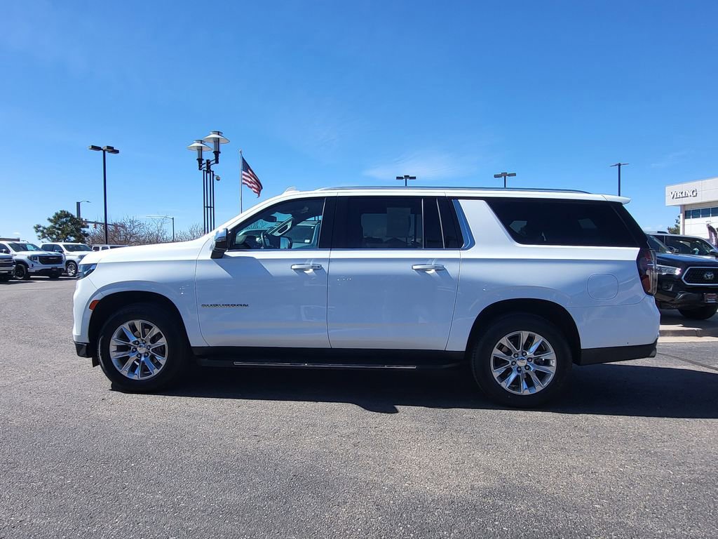Used 2023 Chevrolet Suburban Premier image 6
