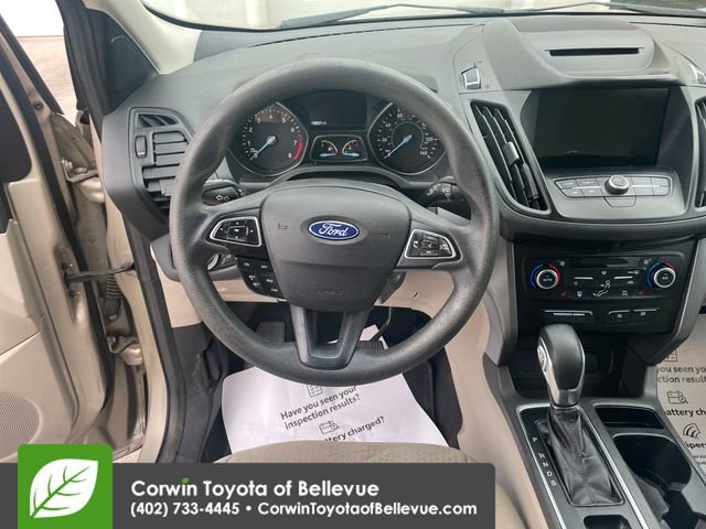 Used 2018 Ford Escape SE w/ SE Sync 3 Package AWD/4WD image 21