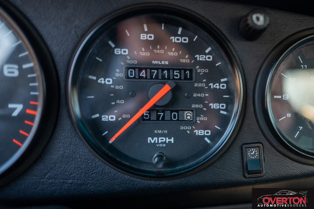 Used 1995 Porsche 911 Carrera RWD image 16