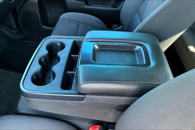 Used 2017 Chevrolet Silverado 1500 LT w/ LT Convenience Package AWD/4WD image 17
