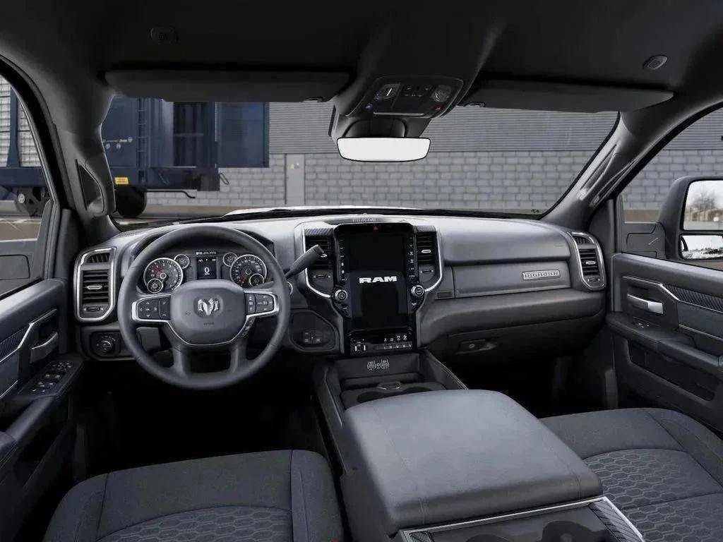 New 2026 RAM 2500 Big Horn AWD/4WD image 43