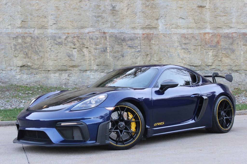 Used 2025 Porsche 718 Cayman GT4 RS image 3
