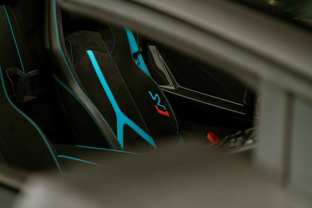 Used 2020 Lamborghini Aventador SVJ AWD/4WD image 47