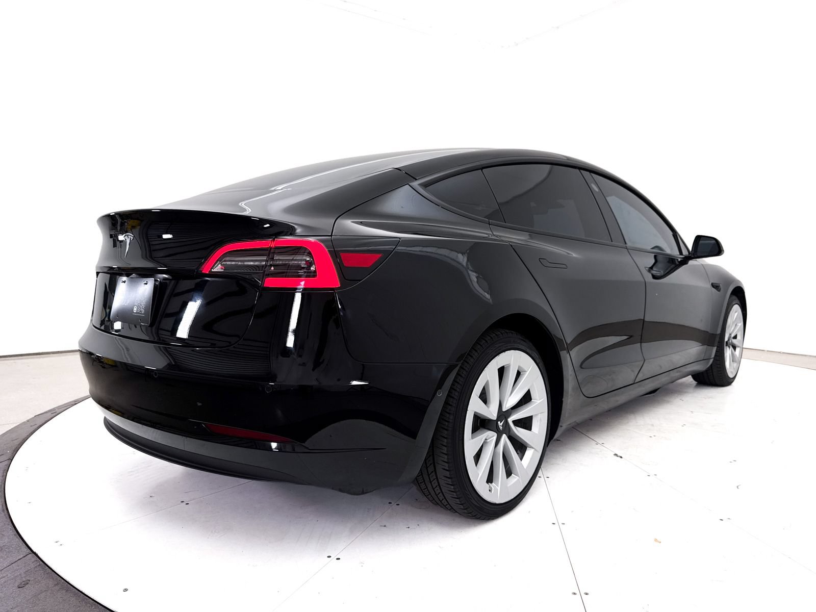Used 2022 Tesla Model 3 RWD image 18