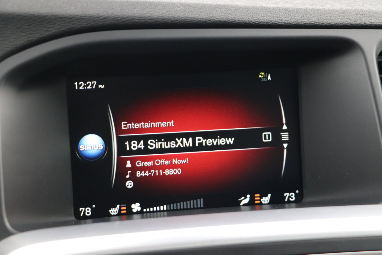 Used 2017 Volvo V60 T5 Cross Country w/ Climate Package image 23