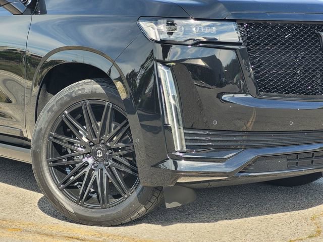 Used 2021 Cadillac Escalade Sport Platinum w/ Heavy-Duty Trailer Package image 3