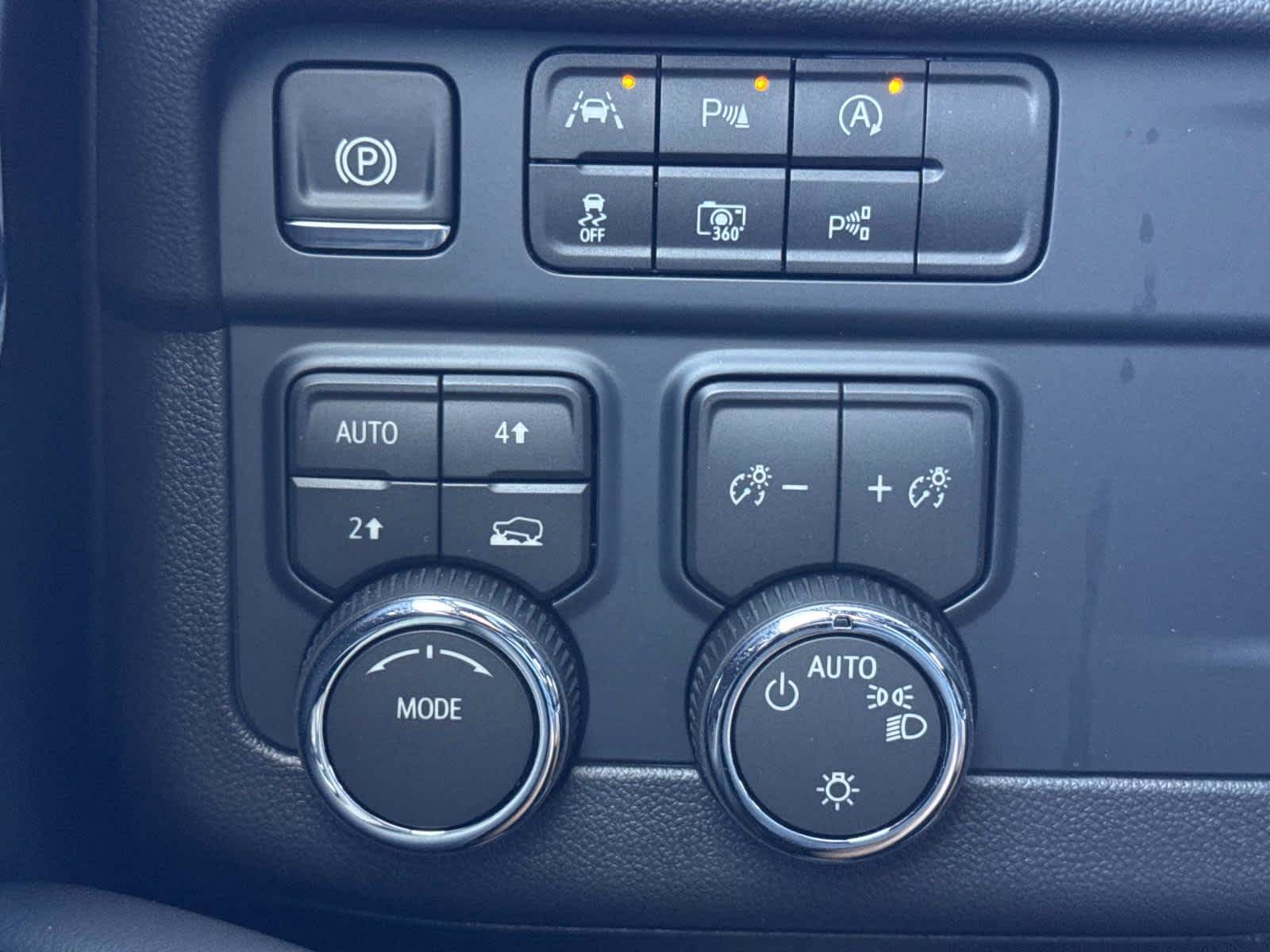 New 2026 Chevrolet Tahoe LS AWD/4WD image 14