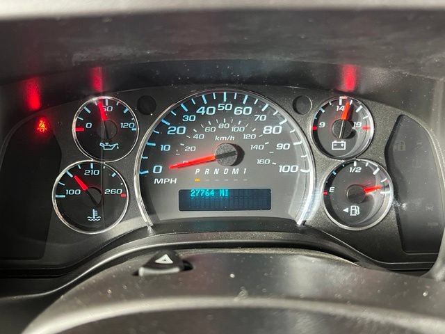 Used 2023 Chevrolet Express 3500 LT w/ LT Preferred Equipment Group RWD image 13